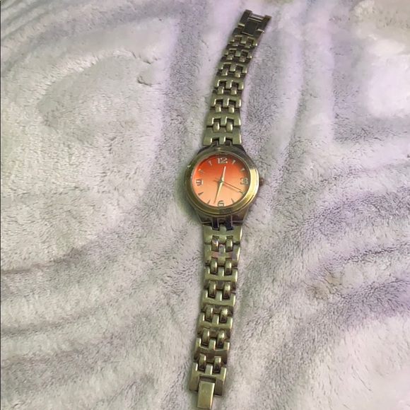 Watch - Picture 3 of 3